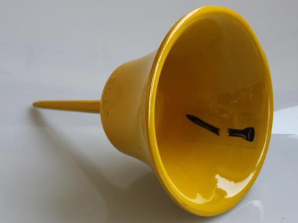 Broken tee caddie - Yellow<br>cast aluminum 1-piece