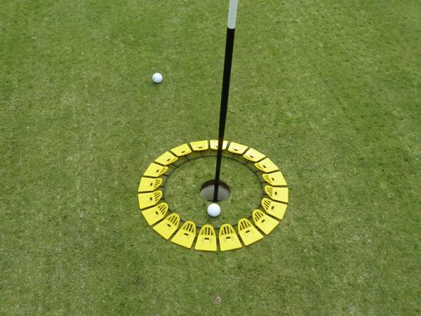 Quiccup large 15 inch - yellow<br>www.Quiccup.com | Big Holes Golf