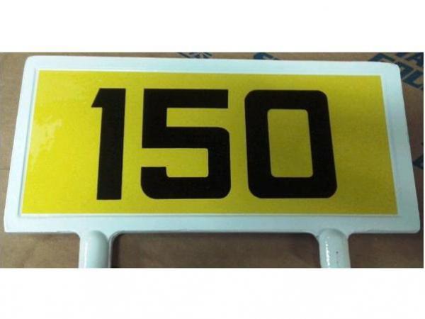Fairway sign yellow 150<br>