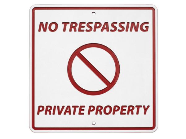 Greenline information sign<br>NO TRESPASSING - PRIVATE PROP